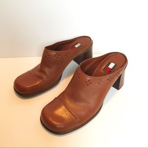 Tommy Hilfiger brown leather mules clogs size 8.5